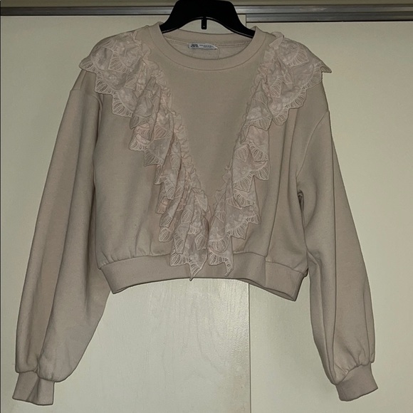 Ruffled sweatshirt - Picture 1 of 4